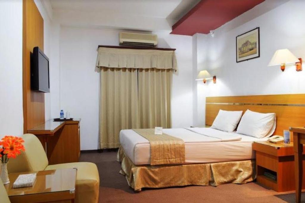 Puri Mega Hotel